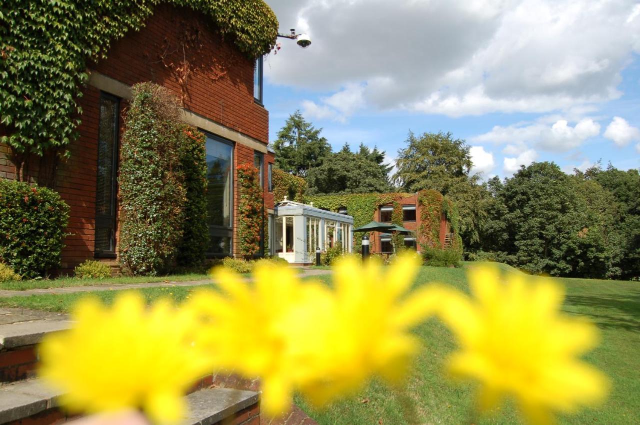 Lane End Hotell High Wycombe Eksteriør bilde