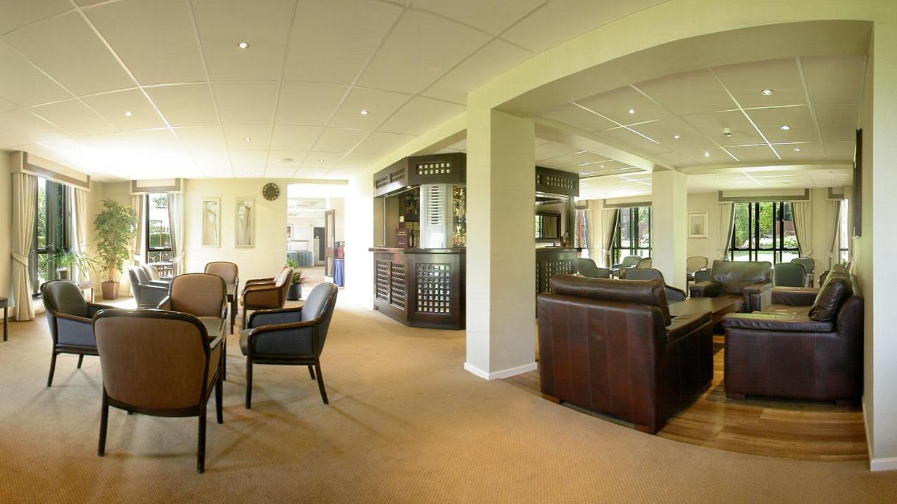 Lane End Hotell High Wycombe Eksteriør bilde