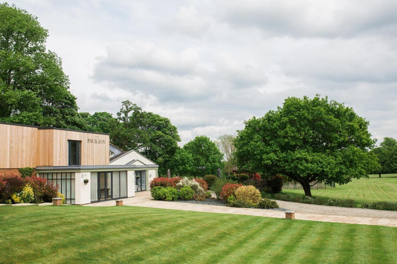 Lane End Hotell High Wycombe Eksteriør bilde